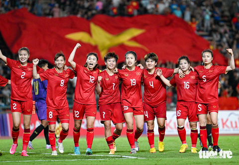 Tuyển bóng đá nữ Việt Nam tại SEA Games 32 (Campuchia 2023) - Ảnh: NAM TRẦN Tuyển bóng đá nữ Việt Nam giữ vững ngôi vô địch tại SEA Games 32 (Campuchia 2023) - Ảnh: NAM TRẦN