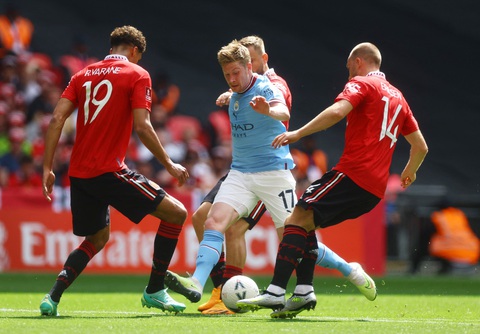 Vô địch FA Cup, Man City tiến dài đến cú ăn ba lịch sử - Ảnh 4. Vô địch FA Cup, Man City tiến dài đến cú ăn ba lịch sử - Ảnh 4.