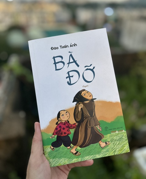 Bà Đỡ: Ký ức xanh trong ráng chiều, rực rỡ - Ảnh 1. Bà Đỡ: Ký ức xanh trong ráng chiều, rực rỡ - Ảnh 1.