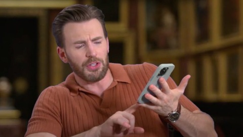 Đội trưởng Mỹ’ Chris Evans đóng mạng xã hội để... nghỉ hè - Ảnh 3. Đội trưởng Mỹ’ Chris Evans đóng mạng xã hội để... nghỉ hè - Ảnh 3.