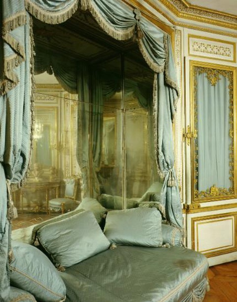 Chiêm ngưỡng căn hộ bí ẩn của hoàng hậu Pháp cuối cùng Marie Antoinette - Ảnh 11. Chiêm ngưỡng căn hộ bí ẩn của hoàng hậu Pháp cuối cùng Marie Antoinette - Ảnh 11.