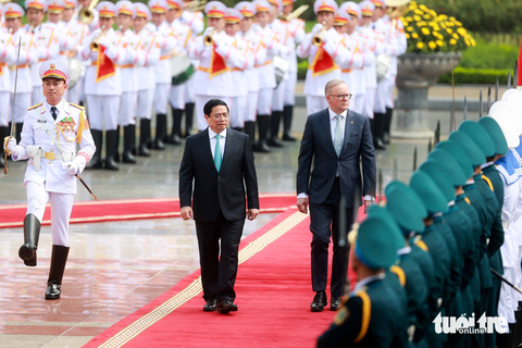 Thủ tướng Phạm Minh Chính đón và hội đàm với Thủ tướng Úc Anthony Albanese - Ảnh 1. Thủ tướng Phạm Minh Chính đón và hội đàm với Thủ tướng Úc Anthony Albanese - Ảnh 1.