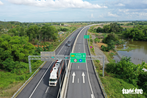 Chỗ vệ sinh trên cao tốc: Thiết kế tổng thể có nhưng chưa xây dựng xong - Ảnh 1. Chỗ vệ sinh trên cao tốc: Thiết kế tổng thể có nhưng chưa xây dựng xong - Ảnh 1.