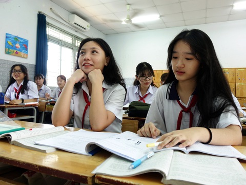 Học sinh lớp 9/7 Trường THCS Lý Thánh Tông, Q.8, TP.HCM ôn tập chuẩn bị cho kỳ thi tuyển sinh lớp 10 - Ảnh: NHƯ HÙNG Học sinh lớp 9/7 Trường THCS Lý Thánh Tông, Q.8, TP.HCM ôn tập chuẩn bị cho kỳ thi tuyển sinh lớp 10 - Ảnh: NHƯ HÙNG