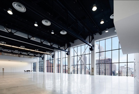 Nhà thiết kế Đỗ Mạnh Cường New York tiến - Ảnh 2. Nhà thiết kế Đỗ Mạnh Cường New York tiến - Ảnh 2.