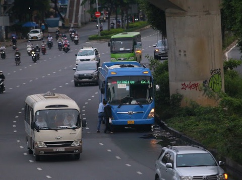 Thêm 22 tuyến xe buýt mới kết nối với tuyến metro số 1 - Ảnh 1. Thêm 22 tuyến xe buýt mới kết nối với tuyến metro số 1 - Ảnh 1.