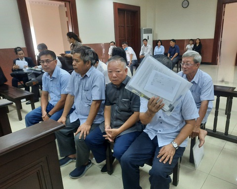 Bác toàn bộ kháng cáo của các bị cáo vụ gây thiệt hại 54 tỉ đồng tại Agribank Trà Vinh - Ảnh 1. Bác toàn bộ kháng cáo của các bị cáo vụ gây thiệt hại 54 tỉ đồng tại Agribank Trà Vinh - Ảnh 1.