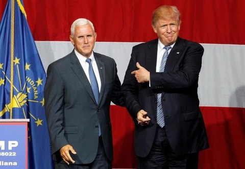 Ông Pence tranh cử, ông Trump hưởng lợi? - Ảnh 1. Ông Pence tranh cử, ông Trump hưởng lợi? - Ảnh 1.