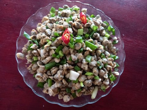 Món này nó thấm vô cùng, xúc bánh tráng không gì bằng - Ảnh 1. Món này nó thấm vô cùng, xúc bánh tráng không gì bằng - Ảnh 1.