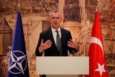 NATO nói Nga không thể cản Ukraine gia nhập liên minh này - Ảnh 1. NATO nói Nga không thể cản Ukraine gia nhập liên minh này - Ảnh 1.