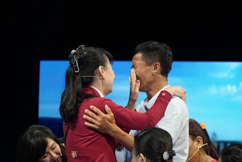 Như chưa hề có cuộc chia ly: Con có nhớ má không con? - Ảnh 2. Như chưa hề có cuộc chia ly: Con có nhớ má không con? - Ảnh 2.