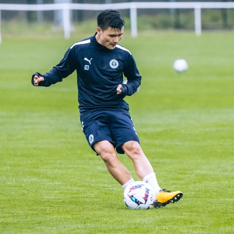 Quang Hải có chuỗi ngày đáng quên cùng Pau FC - Ảnh: PAU FC Quang Hải có chuỗi ngày đáng quên cùng Pau FC - Ảnh: PAU FC