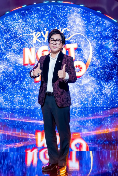 Kim Tử Long trở thành MC Ký ức ngọt ngào mùa 3 - Ảnh 4. Kim Tử Long trở thành MC Ký ức ngọt ngào mùa 3 - Ảnh 4.