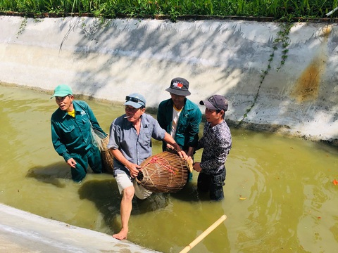 Cứu hộ kỳ đà vân quý hiếm - Ảnh 2. Cứu hộ kỳ đà vân quý hiếm - Ảnh 2.