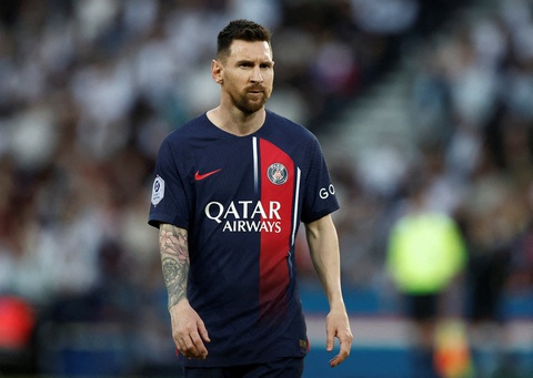 Benzema đến Saudi Arabia, Messi chờ Barca - Ảnh 3. Benzema đến Saudi Arabia, Messi chờ Barca - Ảnh 3.