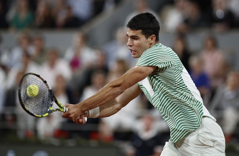 Djokovic đại chiến Alcaraz ở bán kết Roland Garros - Ảnh 3. Djokovic đại chiến Alcaraz ở bán kết Roland Garros - Ảnh 3.