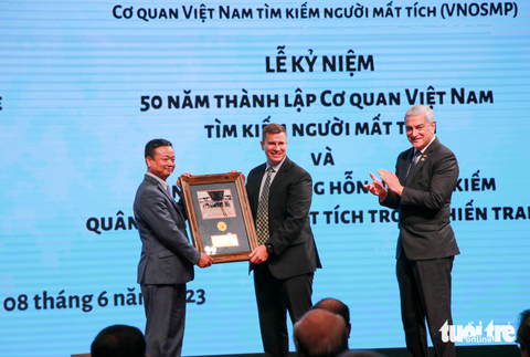 50 năm Việt Nam tìm người Mỹ mất tích: Giọt nước mắt đau đớn và lời cảm ơn - Ảnh 4. 50 năm Việt Nam tìm người Mỹ mất tích: Giọt nước mắt đau đớn và lời cảm ơn - Ảnh 4.