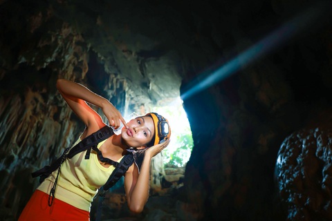 HHen Niê thám hiểm 5 hang động đẹp ngỡ ngàng tại Quảng Bình - Ảnh 1. HHen Niê thám hiểm 5 hang động đẹp ngỡ ngàng tại Quảng Bình - Ảnh 1.