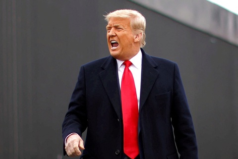 Vụ truy tố ông Trump: Hai luật sư từ chức - Ảnh 1. Vụ truy tố ông Trump: Hai luật sư từ chức - Ảnh 1.