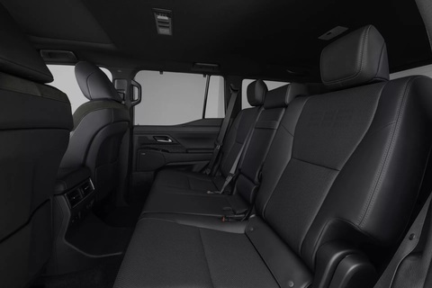 Lexus GX 2024 phong cách mạnh mẽ theo trend hình hộp - Ảnh 21. Lexus GX 2024 phong cách mạnh mẽ theo trend hình hộp - Ảnh 21.