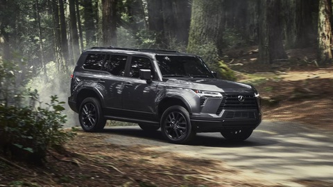 Lexus GX 2024 phong cách mạnh mẽ theo trend hình hộp - Ảnh 7. Lexus GX 2024 phong cách mạnh mẽ theo trend hình hộp - Ảnh 7.