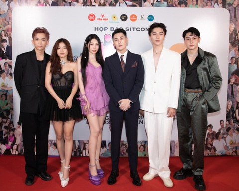 Võ Đăng Khoa chơi lớn sản xuất cùng lúc 2 dự án sitcom - Ảnh 4. Võ Đăng Khoa chơi lớn sản xuất cùng lúc 2 dự án sitcom - Ảnh 4.