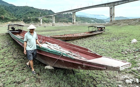Thủy điện cạn nước, lưới điện thêm căng thẳng - Ảnh 5. Thủy điện cạn nước, lưới điện thêm căng thẳng - Ảnh 5.