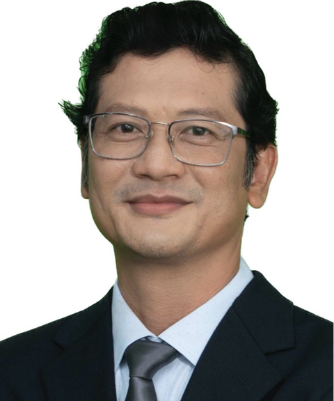 Ngân hàng tự ý bán thông tin cá nhân của tôi cho một bên khác, kiện được không? - Ảnh 1. Luật sư Nguyễn Phong Phú