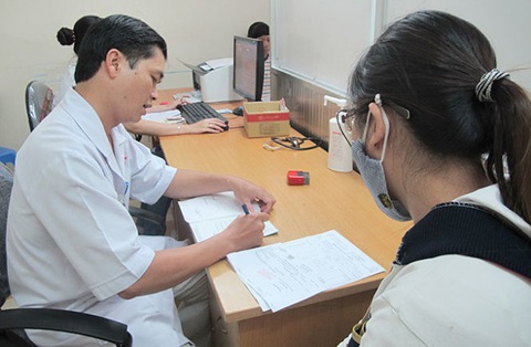 Nhiều người tổn thương thận do nhiễm giun đũa chó mèo - Ảnh 1. Nhiều trường hợp tổn thương thận vì nhiễm giun đũa chó mèo - Ảnh: T.DƯƠNG