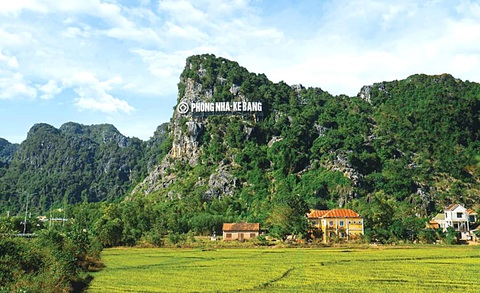 Vườn quốc gia Phong Nha - Kẻ Bàng trở thành di sản thiên nhiên thế giới tròn 20 năm nhưng vẫn còn nhiều giá trị tiềm ẩn chưa khai phá hết - Ảnh: QUỐC NAM Vườn quốc gia Phong Nha - Kẻ Bàng trở thành di sản thiên nhiên thế giới tròn 20 năm nhưng vẫn còn nhiều giá trị tiềm ẩn chưa khai phá hết - Ảnh: QUỐC NAM