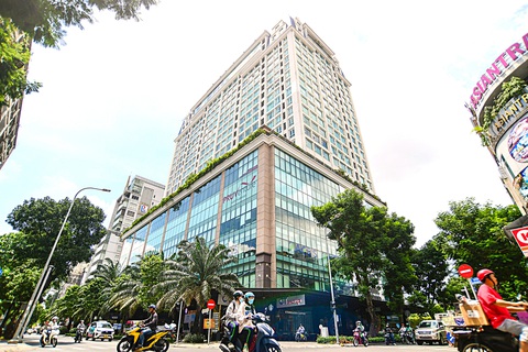 Dự án chung cư tại số 117 Nguyễn Đình Chiểu, phường 6, quận 3 của Công ty cổ phần City Phương Nam đang vướng mắc trong công tác cấp giấy chứng nhận (ảnh chụp trưa 22-6) - Ảnh: QUANG ĐỊNH Dự án chung cư tại số 117 Nguyễn Đình Chiểu, phường 6, quận 3 của Công ty cổ phần City Phương Nam đang vướng mắc trong công tác cấp giấy chứng nhận (ảnh chụp trưa 22-6) - Ảnh: QUANG ĐỊNH