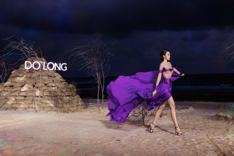 Sắc tím ấn tượng tung bay trong làn gió biển mặn mà Sắc tím ấn tượng tung bay trong làn gió biển mặn mà