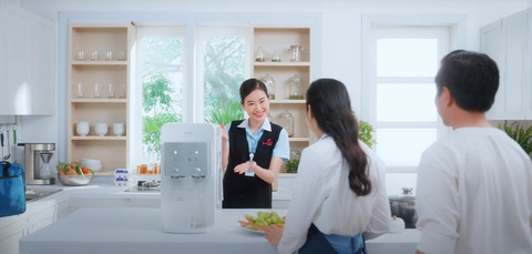 Đội ngũ Cody của Coway Vina: Bạn đồng hành của gia đình Việt - Ảnh 2. Nhờ Cody, khách hàng an tâm hơn khi sử dụng máy lọc nước từ Coway Vina (Ảnh: Coway Vina)