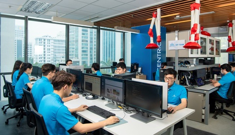 Trường Đại học CMC: điểm chuẩn xét tuyển sớm từ 22 điểm - Ảnh 3. Sinh viên được trang bị những điều kiện tối ưu nhất cho việc học tập, nghiên cứu