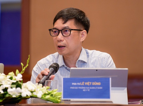 Tọa đàm, giao lưu trực tuyến: Tiêm chủng vắc xin an toàn và nâng cao nhận thức cộng đồng - Ảnh 15. Ông Lê Việt Dũng cho biết đối với một số bệnh dịch mới như chân tay miệng, Bộ Y tế đã chỉ đạo các đơn vị có liên quan tìm nguồn cung ứng - Ảnh: NAM TRẦN
