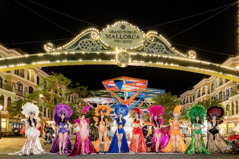 “Sống ảo" từ ngày sang đêm tại Grand World với 1 triệu đồng - Ảnh 6. Show diễn Water Dance cực ấn tượng - Ảnh: Đ.H.