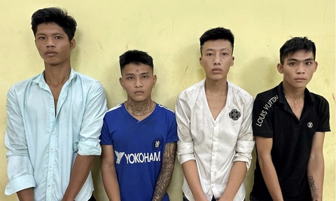 Triệt phá nhóm cướp giật manh động trên quốc lộ 51 - Ảnh 1. Các nghi phạm cướp giật tài sản trên quốc lộ 51 bị bắt giữ - Ảnh: Công an cung cấp