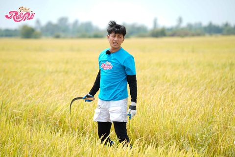 'Lục Vân Tiên' Isaac hát cải lương cực ngọt - Ảnh 6. Gin Tuấn Kiệt khiến Huỳnh Lập - Puka chỉ biết thở dài chán chường vì sự vụng về của anh.