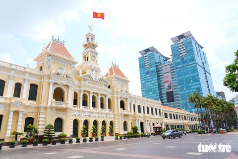 Cải tạo, sửa chữa trụ sở HĐND, UBND TP.HCM - Ảnh 1. Tòa nhà trụ sở HĐND và UBND TP.HCM - Ảnh: HỮU HẠNH