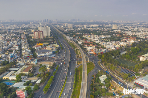 Đường Võ Nguyên Giáp có chiều dài 7,79km từ cầu Sài Gòn đến ngã tư Thủ Đức (TP Thủ Đức) Đường Võ Nguyên Giáp có chiều dài 7,79km từ cầu Sài Gòn đến ngã tư Thủ Đức