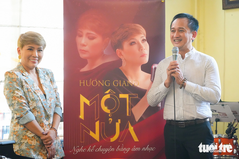 Hương Giang và nhạc sĩ Vũ Minh Đức, người cùng biên tập đêm nhạc với chị - Ảnh: HỮU HẠNH Hương Giang và nhạc sĩ Vũ Minh Đức, người cùng biên tập đêm nhạc với chị - Ảnh: HỮU HẠNH