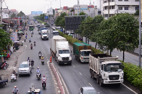 Chưa đưa cao tốc TP.HCM - Mộc Bài vào danh mục dự án cần thu hồi đất - Ảnh 1. Cao tốc TP.HCM - Mộc Bài được trông đợi sẽ giúp giảm tải quốc lộ 22 hiện đang quá tải - Ảnh: QUANG ĐỊNH
