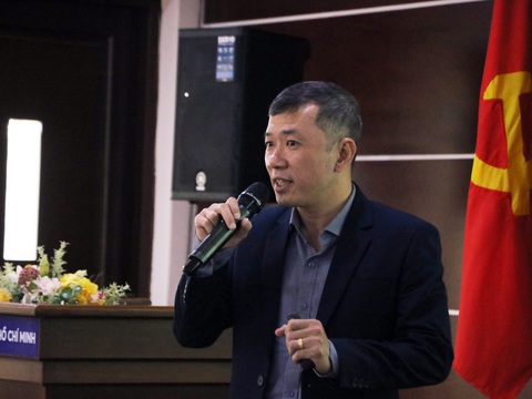 Đại học Quốc gia TP.HCM sẽ đào tạo và nghiên cứu thiết kế vi mạch - Ảnh 2. PGS.TS Trần Mạnh Hà nói về chương trình đào tạo thiết kế vi mạch