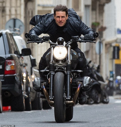 Vì sao thương hiệu ‘Nhiệm vụ bất khả thi’ giữ được sức hút? - Ảnh 2. Tom Cruise nỗ lực mang đến những cảnh hành động mãn nhãn cho khán giả - Ảnh: Paramount Pictures