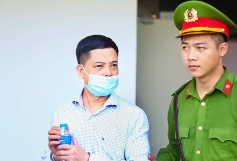 Các cựu quan chức nhận hối lộ vụ chuyến bay giải cứu sẽ đối diện mức án nào? - Ảnh 3. Cựu thư ký Phạm Trung Kiên bị đề nghị mức án tử hình, cao nhất trong các bị cáo vụ chuyến bay giải cứu - Ảnh: DANH TRỌNG