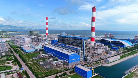Nhiệt điện Vĩnh Tân: 10 năm không ngừng“xanh hóa môi trường” - Ảnh 1. Nhiệt điện Vĩnh Tân: 10 năm không ngừng“xanh hóa môi trường” - Ảnh 1.