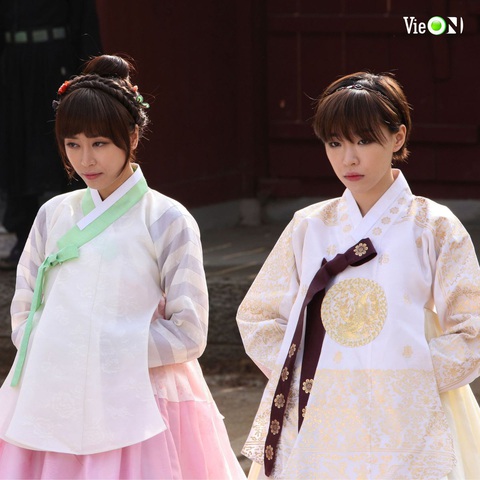 'Cười nội thương' với 8 phim điện ảnh xứ Hàn: YoonA (SNSD) “số hưởng” cặp kè Hyun Bin đến Jo Ju (P2) - Ảnh 3. 'Cười nội thương' với 8 phim điện ảnh xứ Hàn: YoonA (SNSD) “số hưởng” cặp kè Hyun Bin đến Jo Ju (P2) - Ảnh 3.