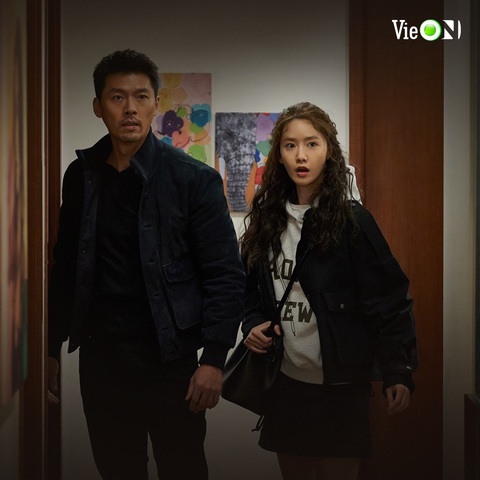 'Cười nội thương' với 8 phim điện ảnh xứ Hàn: YoonA (SNSD) “số hưởng” cặp kè Hyun Bin đến Jo Ju (P2) - Ảnh 8. YoonA vào vai em vợ Park Min Young của Kang Jin Tae.
