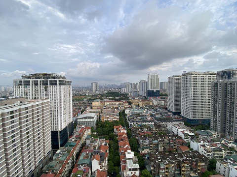 Thời điểm phù hợp để xuống tiền mua nhà - Ảnh 2. Giao dịch nhà ở trên cả nước trong quý 2 năm nay dần phục hồi - Ảnh: B.NGỌC