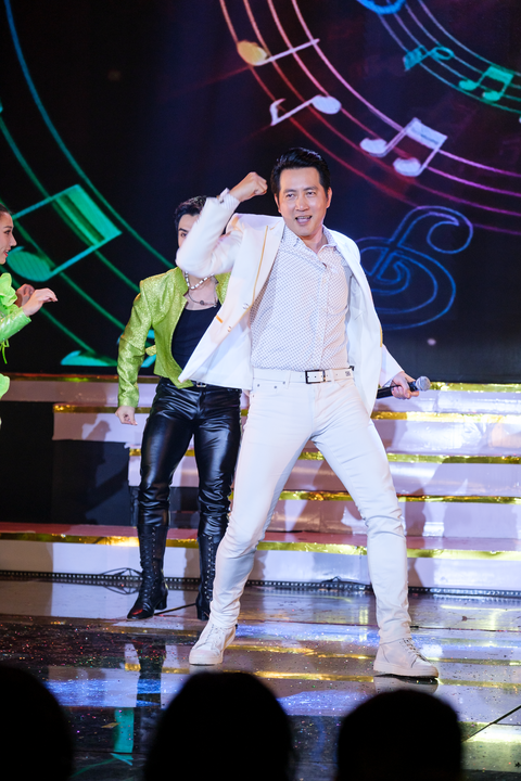 Nguyễn Phi Hùng thường xuyên tham gia các hoạt động thiện nguyện - Ảnh: NGUYỄN HIÊN Nguyễn Phi Hùng thường xuyên tham gia các hoạt động thiện nguyện